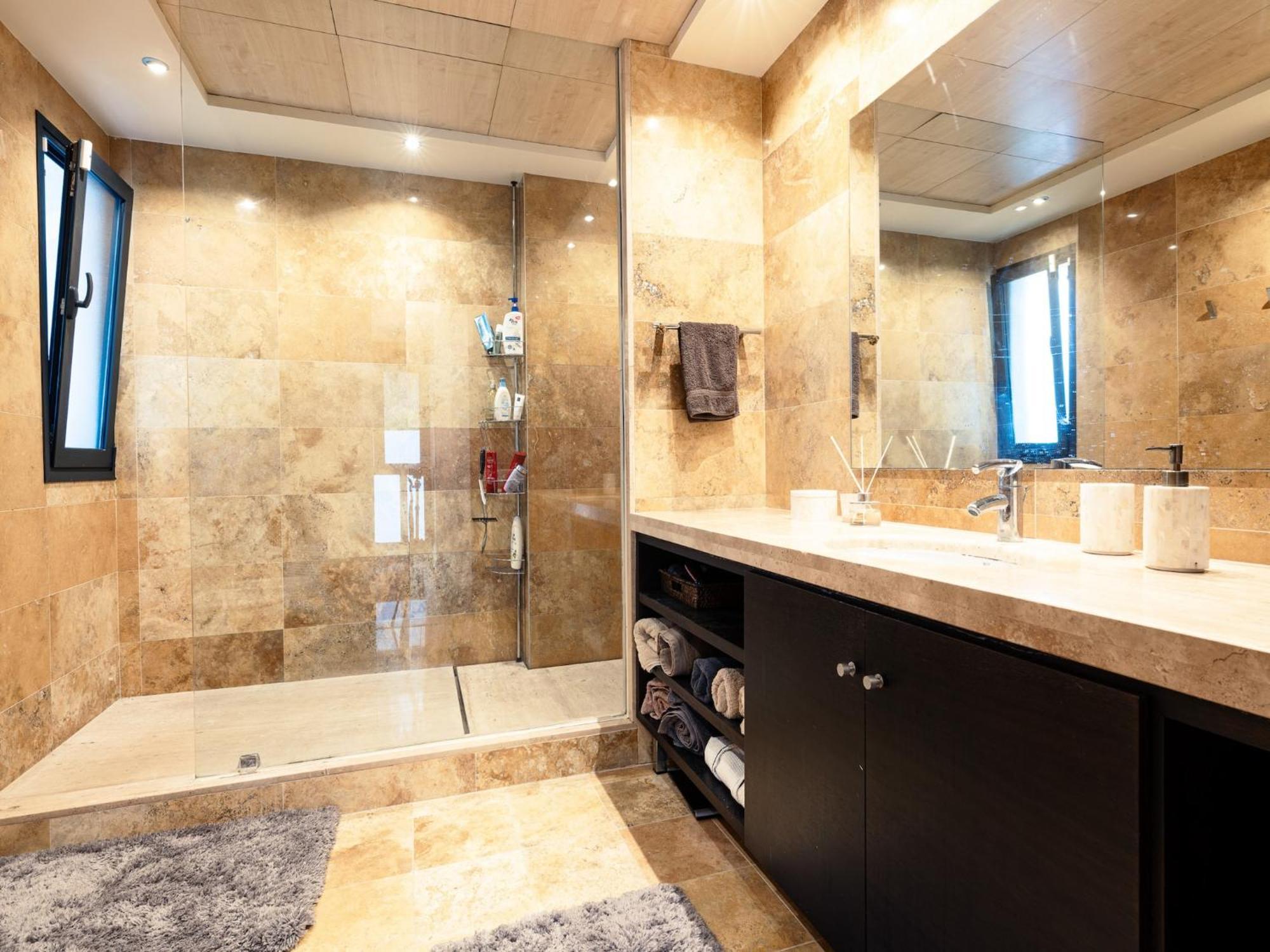 Lavish With Private Pool Villa *